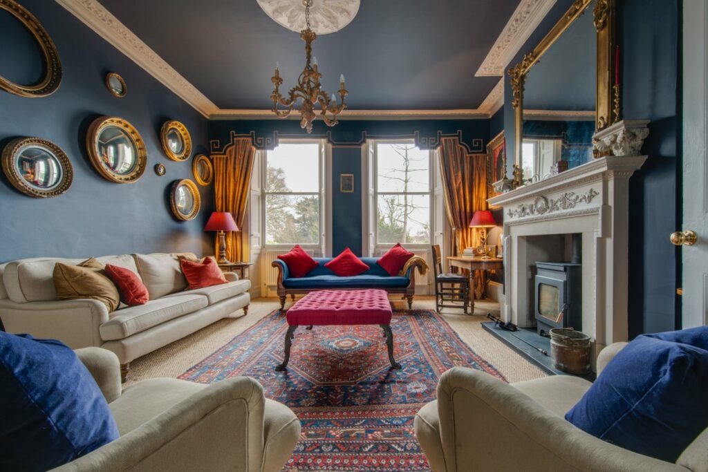 A luxurious 5-bedroom house in Montpellier, Cheltenham